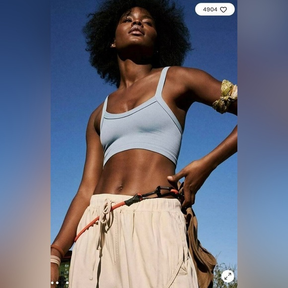 Free People Happiness Runs Strappy Back Crop Tank Blue NWOT XS/S or M/L - Picture 5 of 11